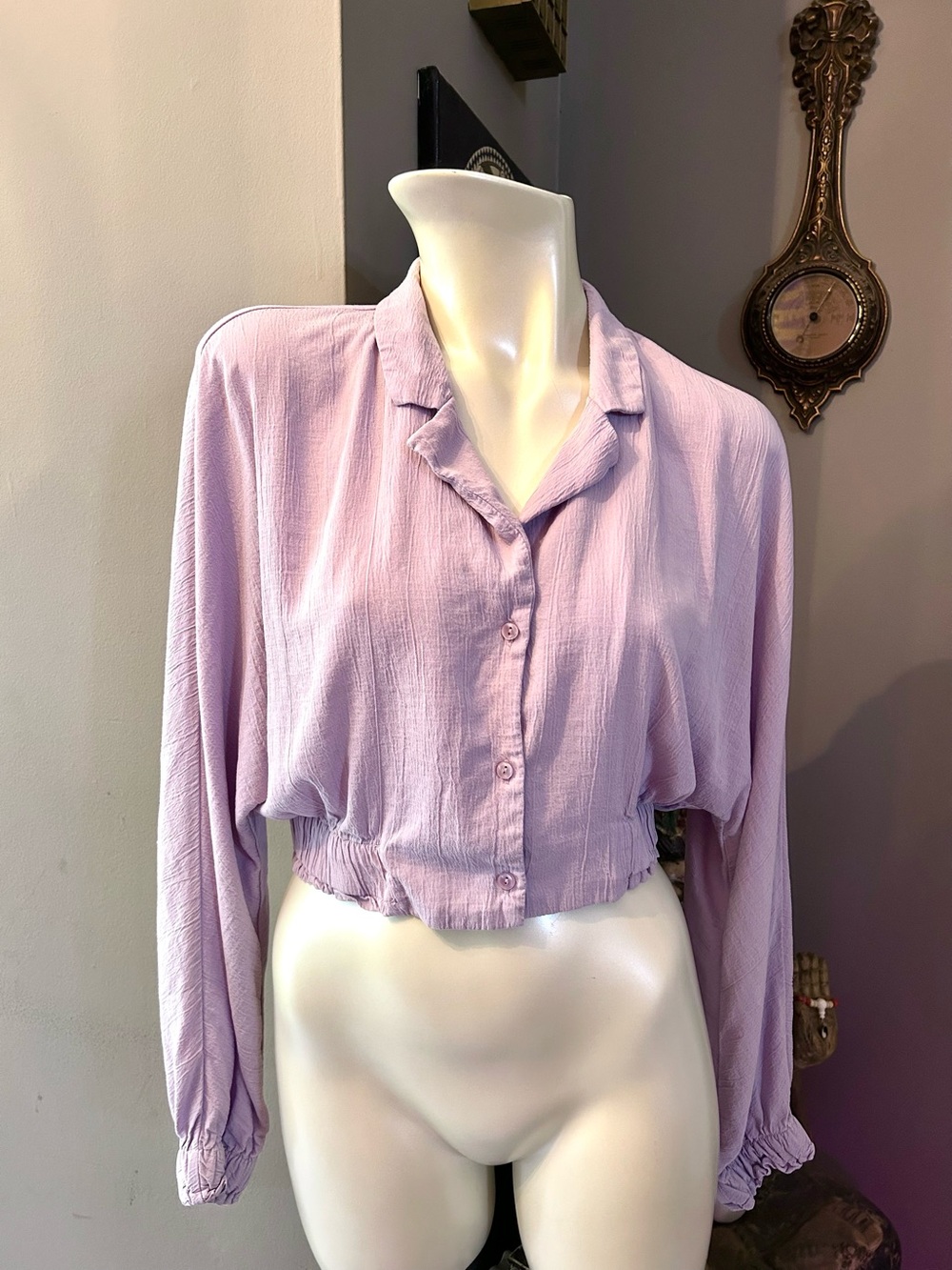 🦄 Collared Crop Top - Picture 2 of 7